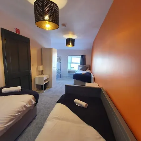 Nyaraló Large Townhouse In The Heart Of No 11 Galway